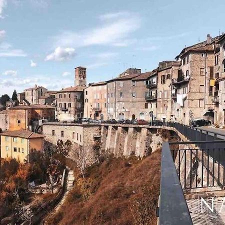 Fresco E Colorato Appartamentino In Narni Scalo Екстериор снимка